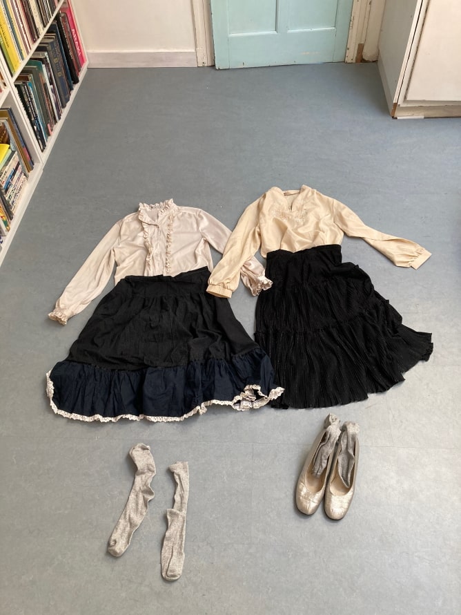 DEEDS WORLD - Artist Interview - Kumi Oguro - Costume for models-min