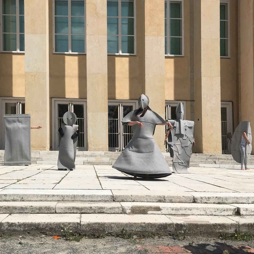 DEEDS WORLD - Ursula Sax 2019-06_Hellerau_ZDF_Körpermasken_5_IMG_1352_photoybySemjon
